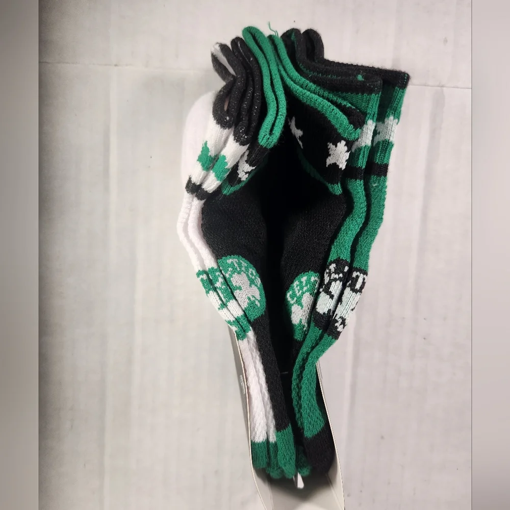 NWT Boy's Boston Celtics Ultra Game 3 Pairs Quarter Cut Socks